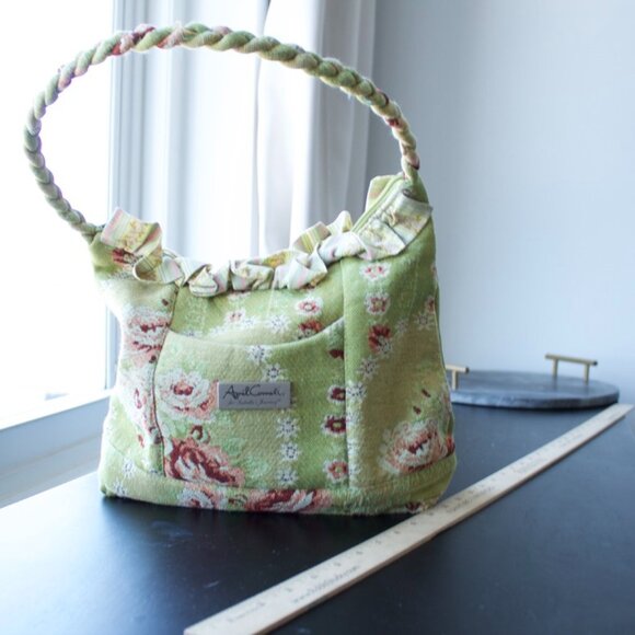 April‎ Connelly Handbag Canvas Floral Whimsy Fairycore - Picture 1 of 8